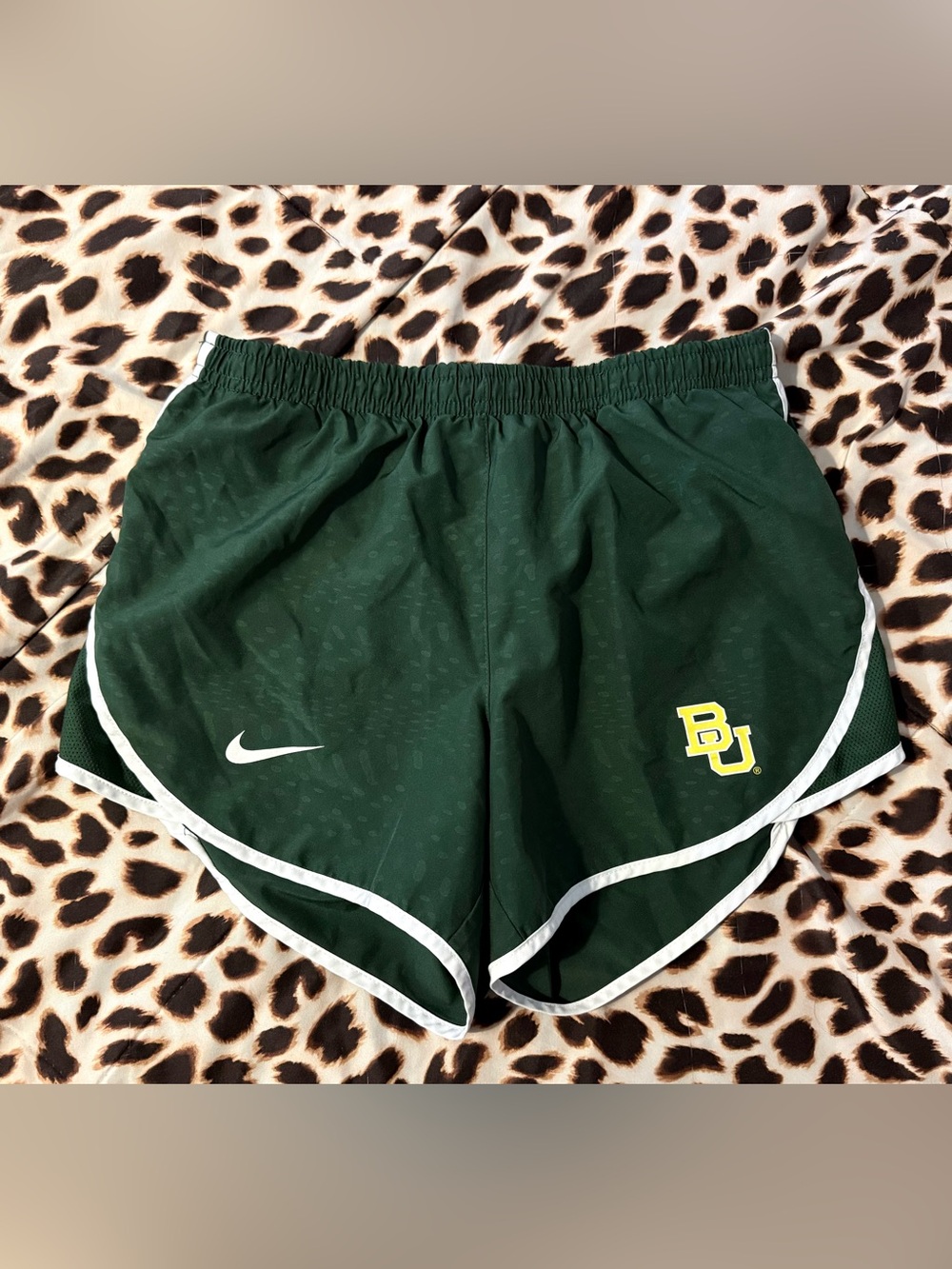 ✨Nike Dri-Fit Baylor University Shorts✨